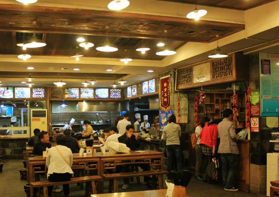 石家庄餐饮店铺选址,做小吃店铺如何选址