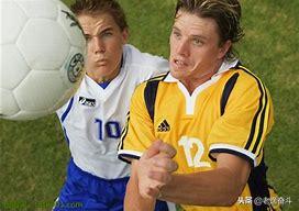 青少年足球训练7-12岁简单战术,青少年足球教学基本功视频