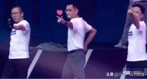 一个公司的年会模式,年会发言怎么夸老板有格局