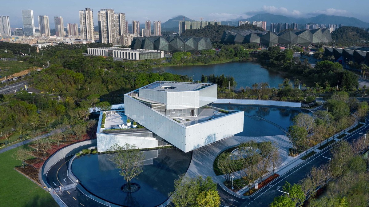 茗软云资料软件:深圳世茂深港国际中心展示馆/水石设计