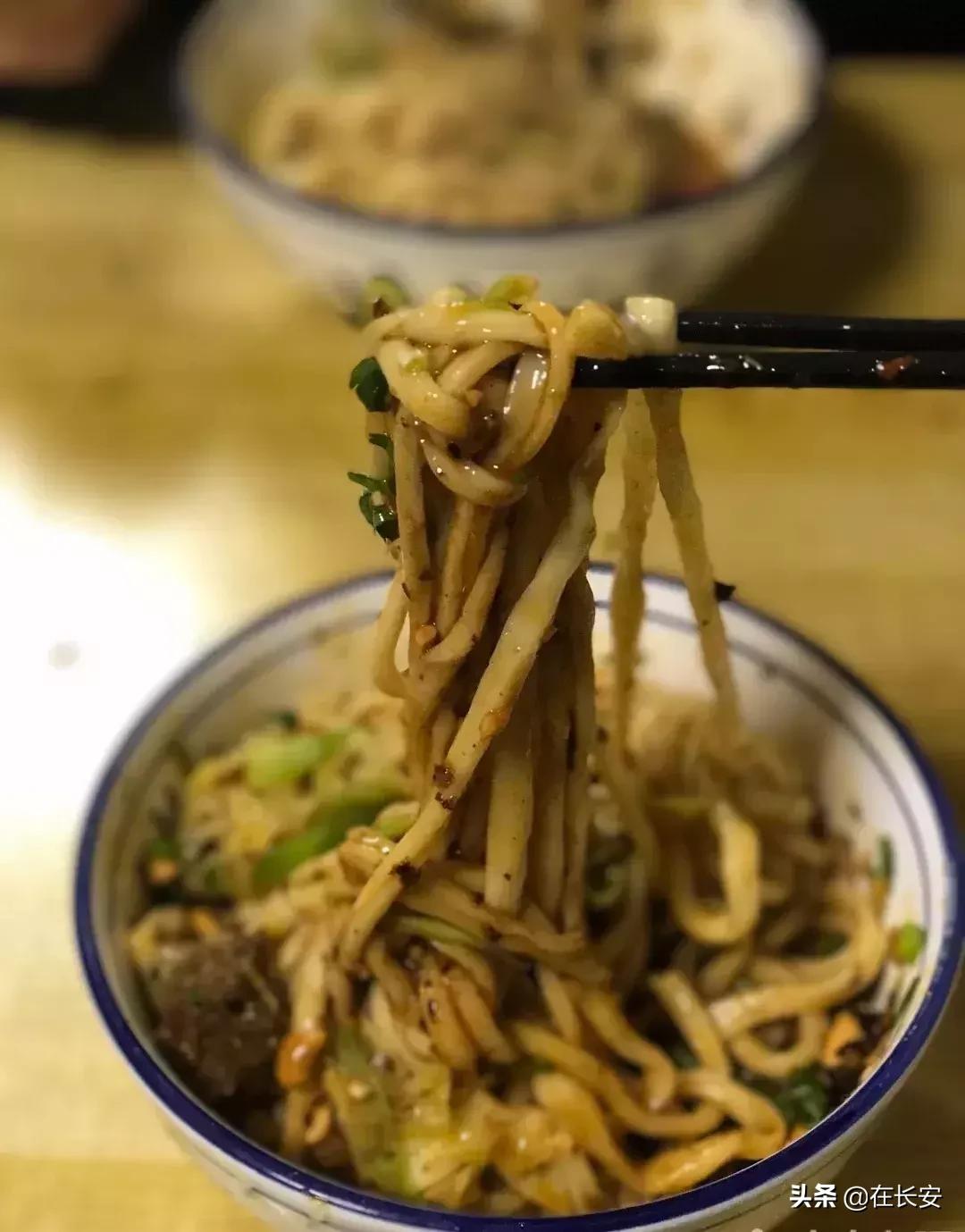 西安必吃的几种小吃别错过哦,西安特色美食小吃爆肚