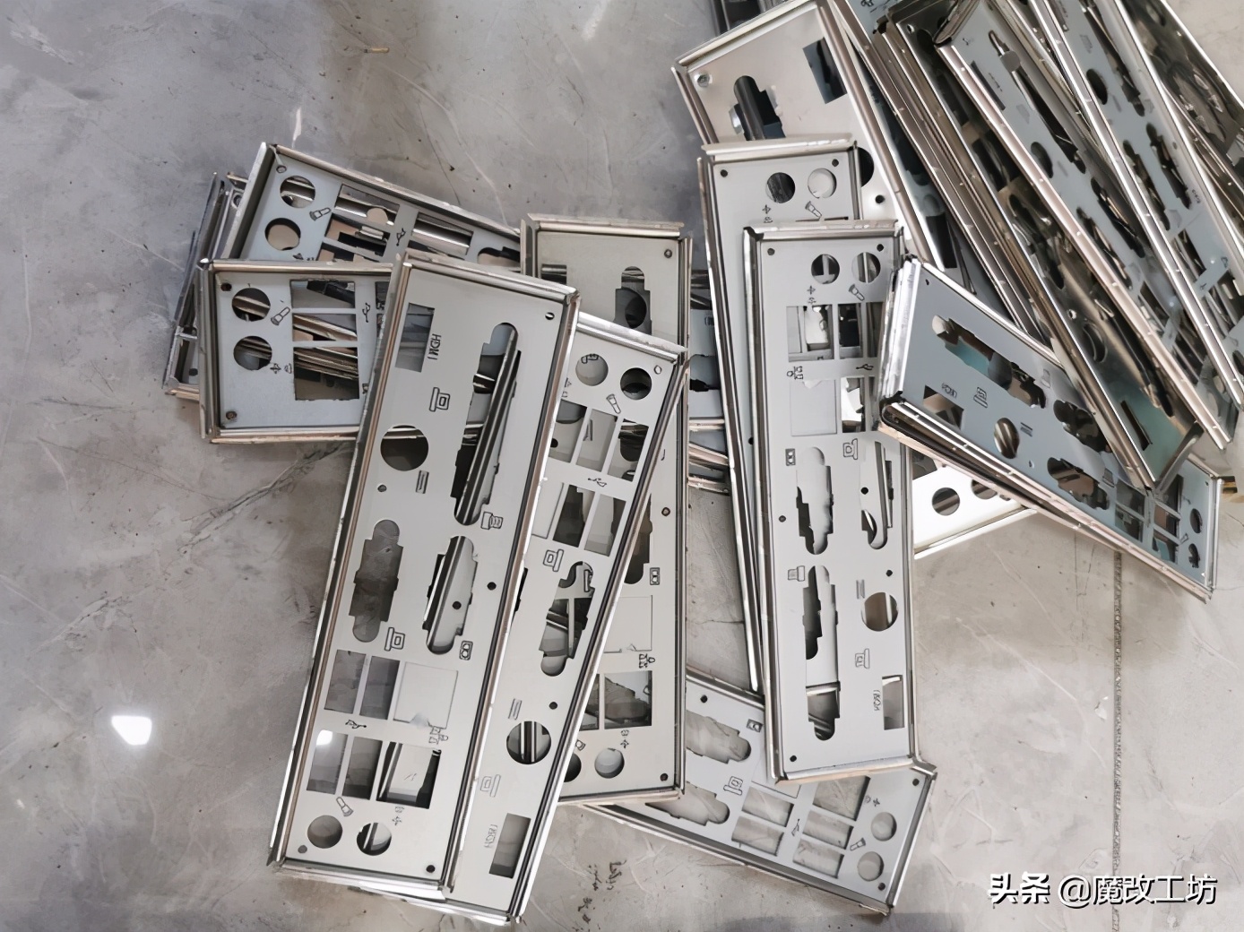 假的金士顿内存和真的差距,金士顿真假笔记本内存区别