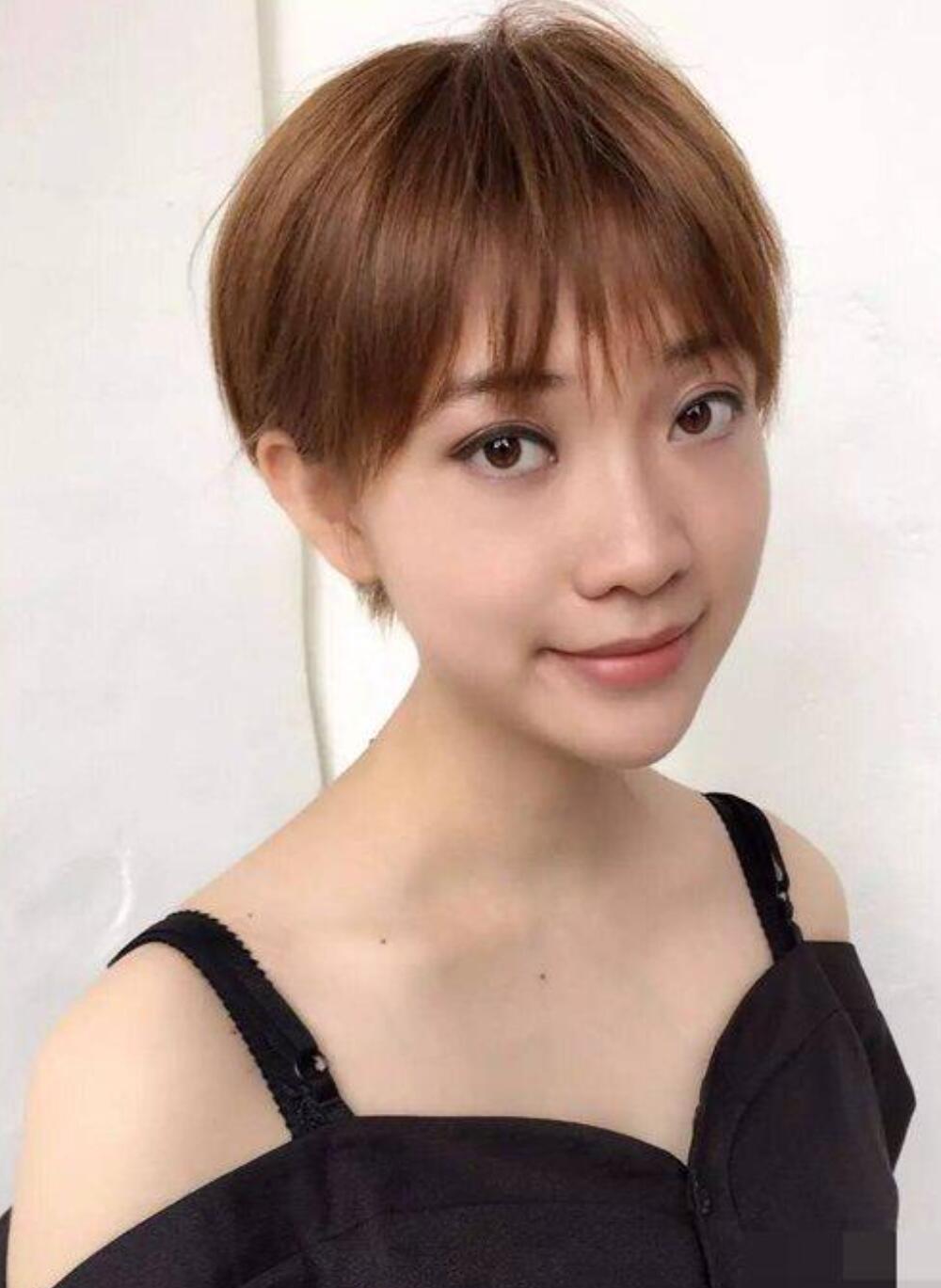 适合大脸好看时尚的短发,适合长脸小脸的短发发型女35-40岁