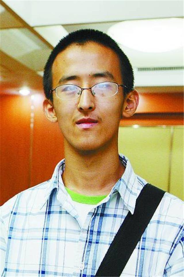 10岁神童张炘炀现状,神童张炘炀父母欠他一套房子