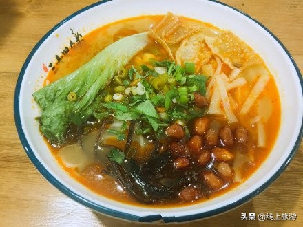 呼和浩特美食街推荐便宜好吃,内蒙古呼和浩特附近美食
