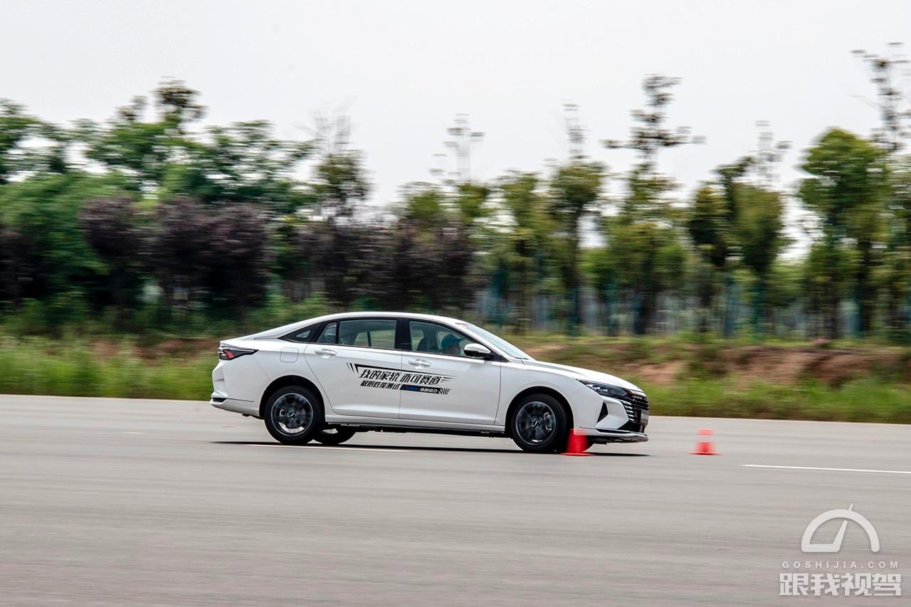 东风风神奕炫Max动力,东风风神奕炫max1.5T变速箱怎么样