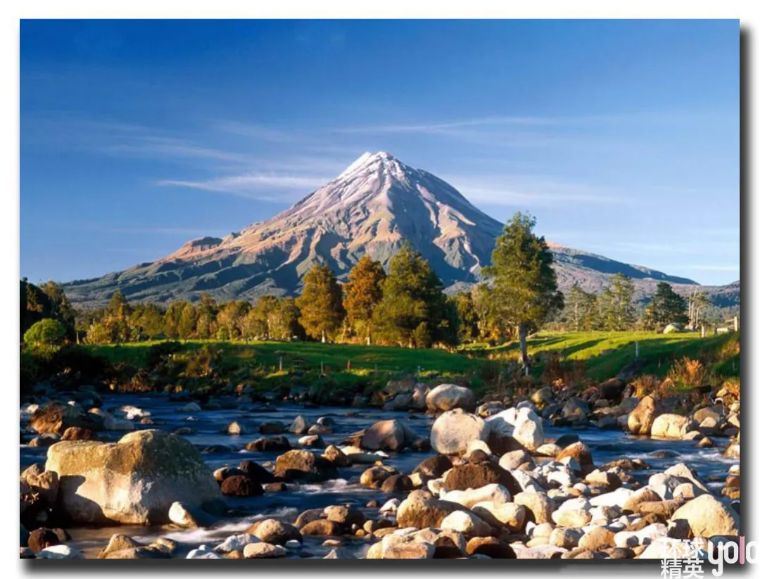 新西兰塔拉纳基山图片,新西兰塔拉纳基山风景区