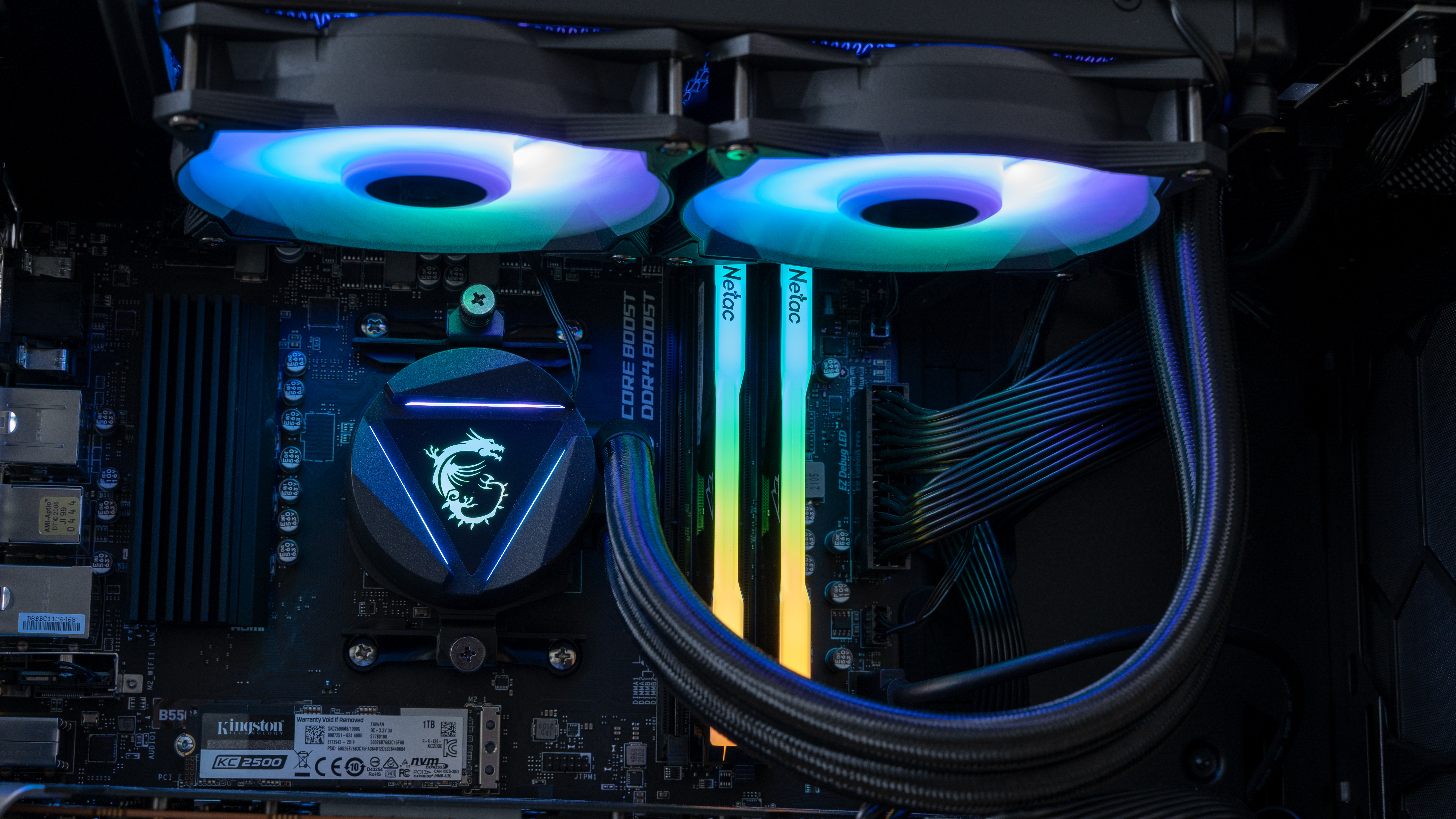 朗科绝影3200,朗科越影ddr4-320016gb内存评测