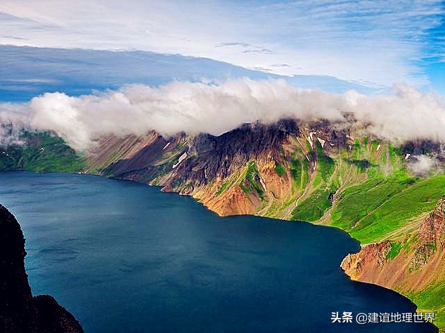 中国有几个地方有天池,天池有哪几个景点
