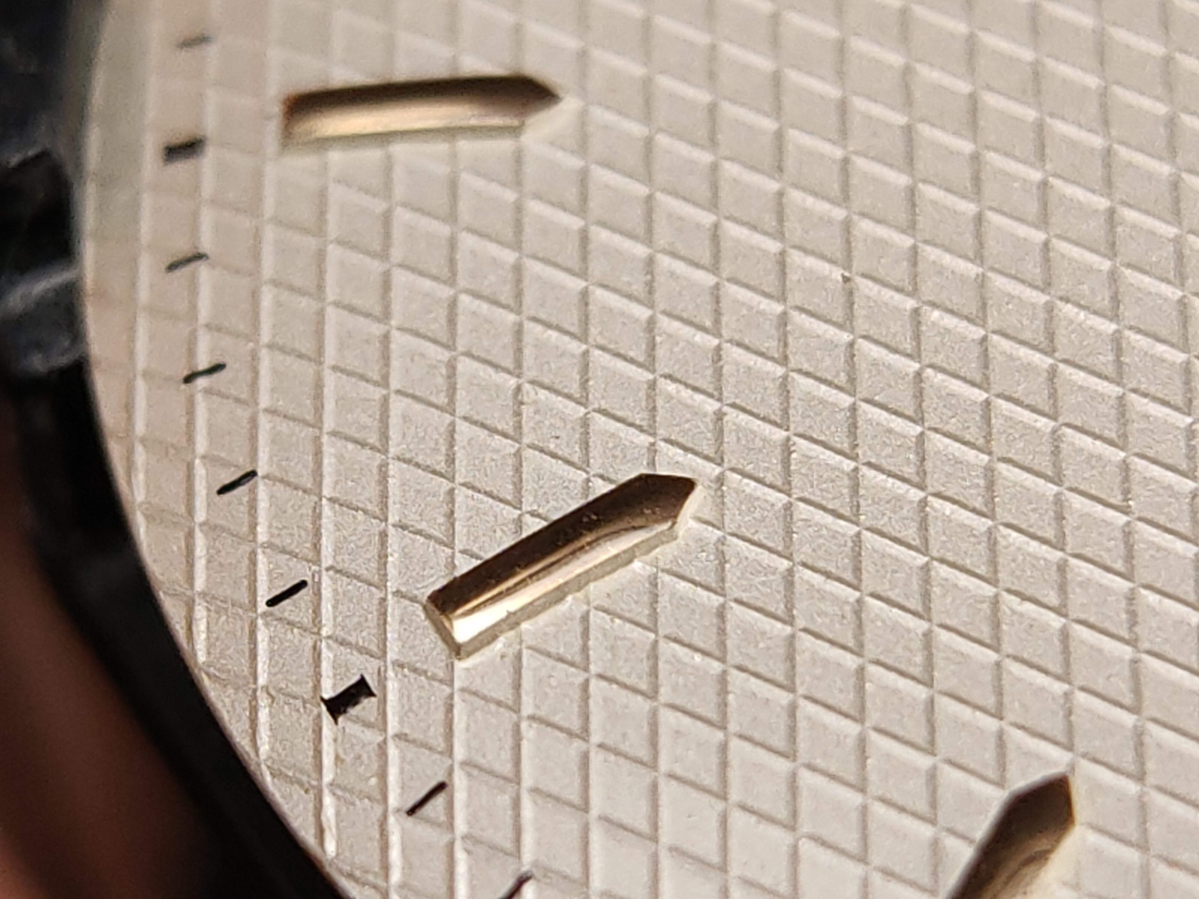 英纳格老表2846价值多少,英纳格老表汇总