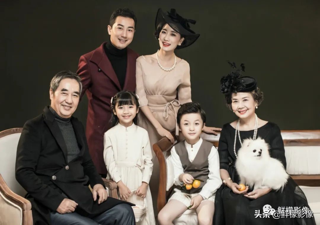 新春全家福拍摄技巧,全家福新年拍照姿势推荐