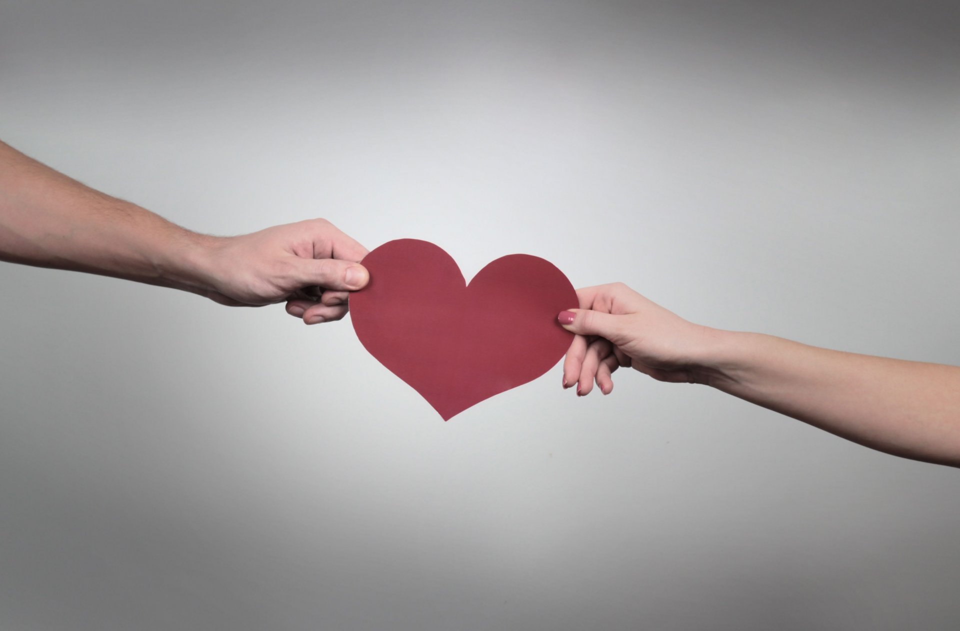 面对男朋友不回答问题怎么办,内心对男友不满意怎么办