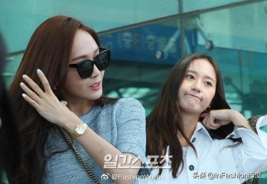 郑秀妍少女时代重聚,krystal郑秀晶郑秀妍舞台