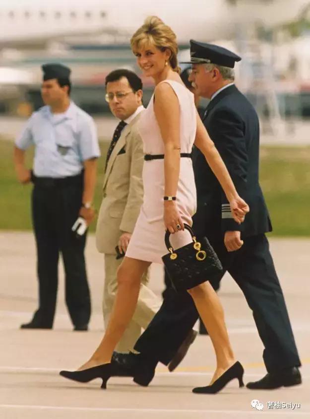 买包还赚钱,卖包赚钱吗