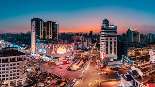 传统百货失势、高端商业扎堆，福州商业要变天