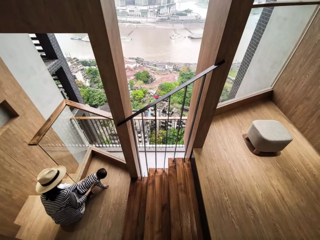 居民楼改造成私人会所,自住楼房改造民宿