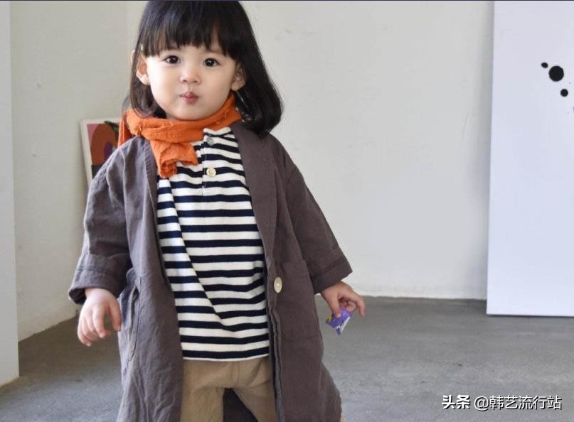 看童装最流行款式,2022年最流行秋冬款的童装风格