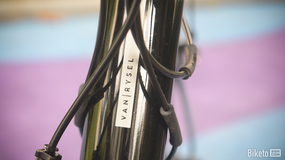 迪卡侬vanryselracer,迪卡侬vanrysel公路车配置