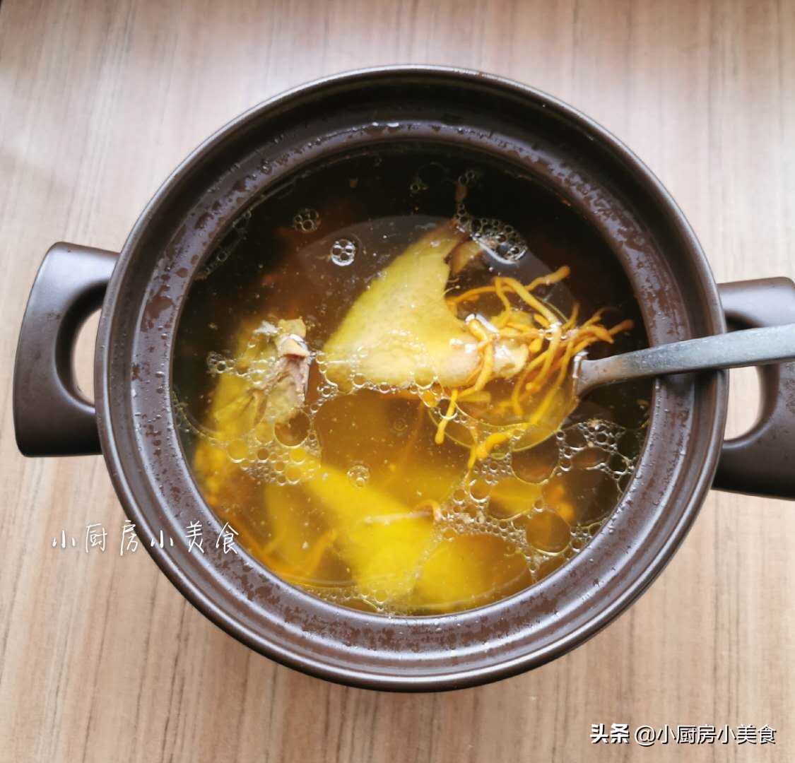 山药木耳炖鸡汤的做法大全窍门,黑木耳山药炖鸡汤的家常做法