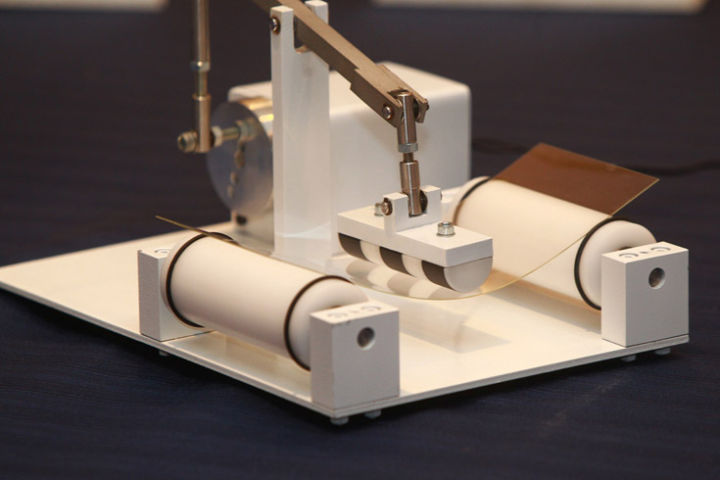 iphone12贴全屏膜还是无边膜,iphone贴膜什么膜最好