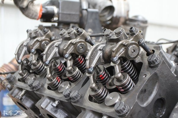 一分钟看懂机油的秘密,教你看懂机油