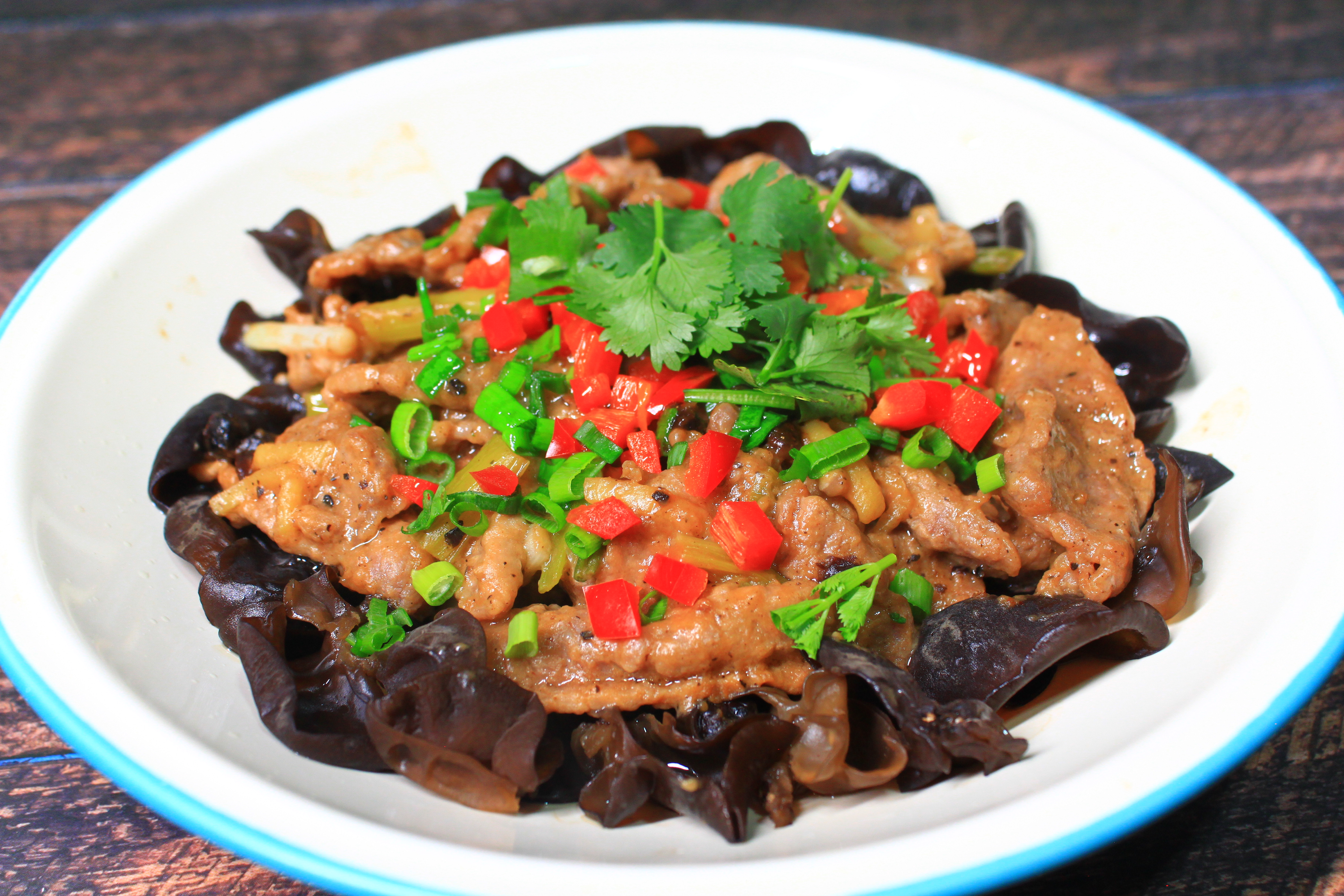 买牛肉，不管有钱没钱，记住只买“这5个部位”，都是牛肉精华