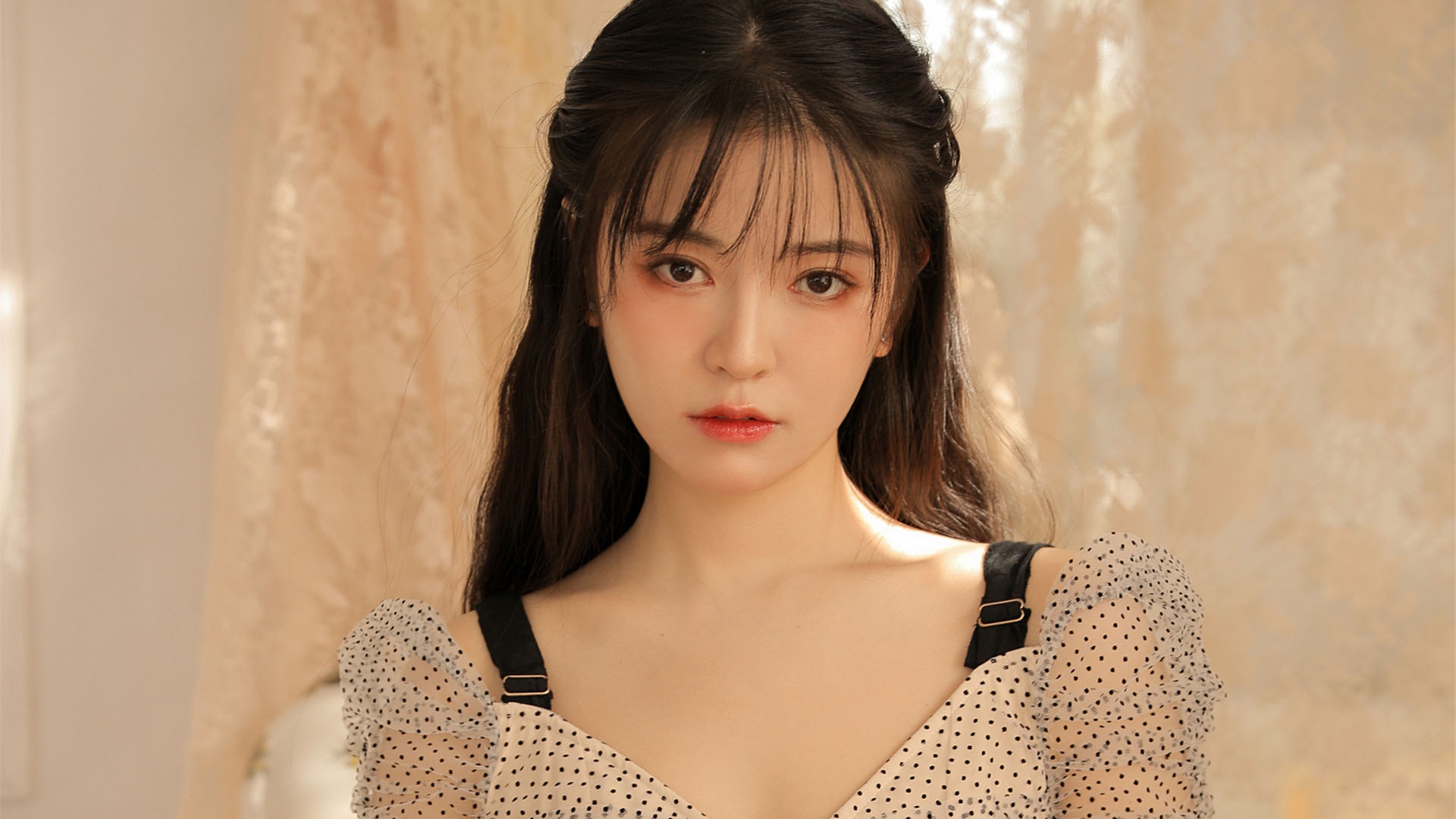 内向的女生怎么追男朋友,女生追内向直男的正确方法