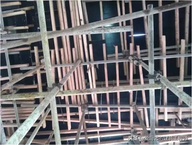 钢筋模板混凝土应注意质量要求,钢筋混凝土模板质量控制要点