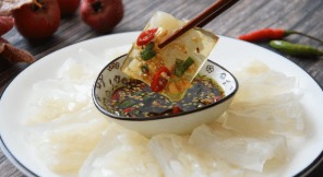 怎么做水晶皮冻最简单做法,简便制作水晶皮冻