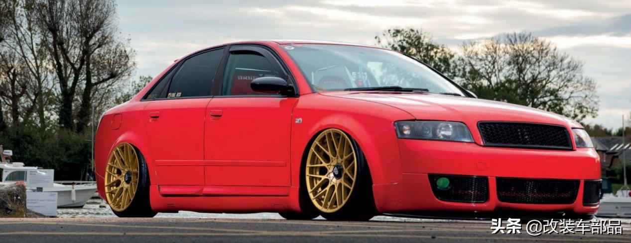 十几万新款四驱奥迪a4,谁说老车不能漂移