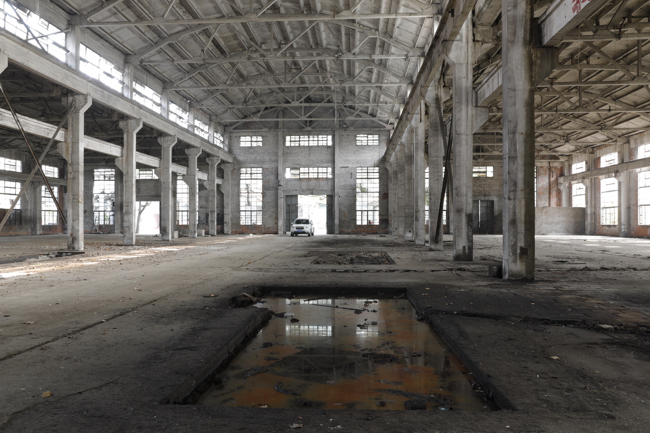 武汉轻型汽车制造厂,武汉特种车制造厂