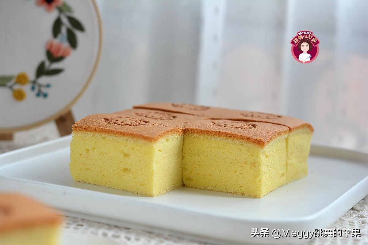 古早蛋糕和戚风蛋糕蛋白打发区别,蛋白打发到什么程度蛋糕才会柔软