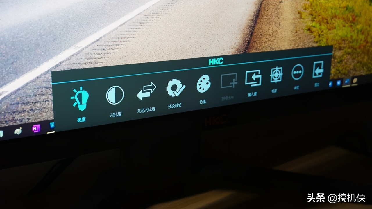 hkcv2712显示器怎么样,高帧率显示器pubg能提升吗