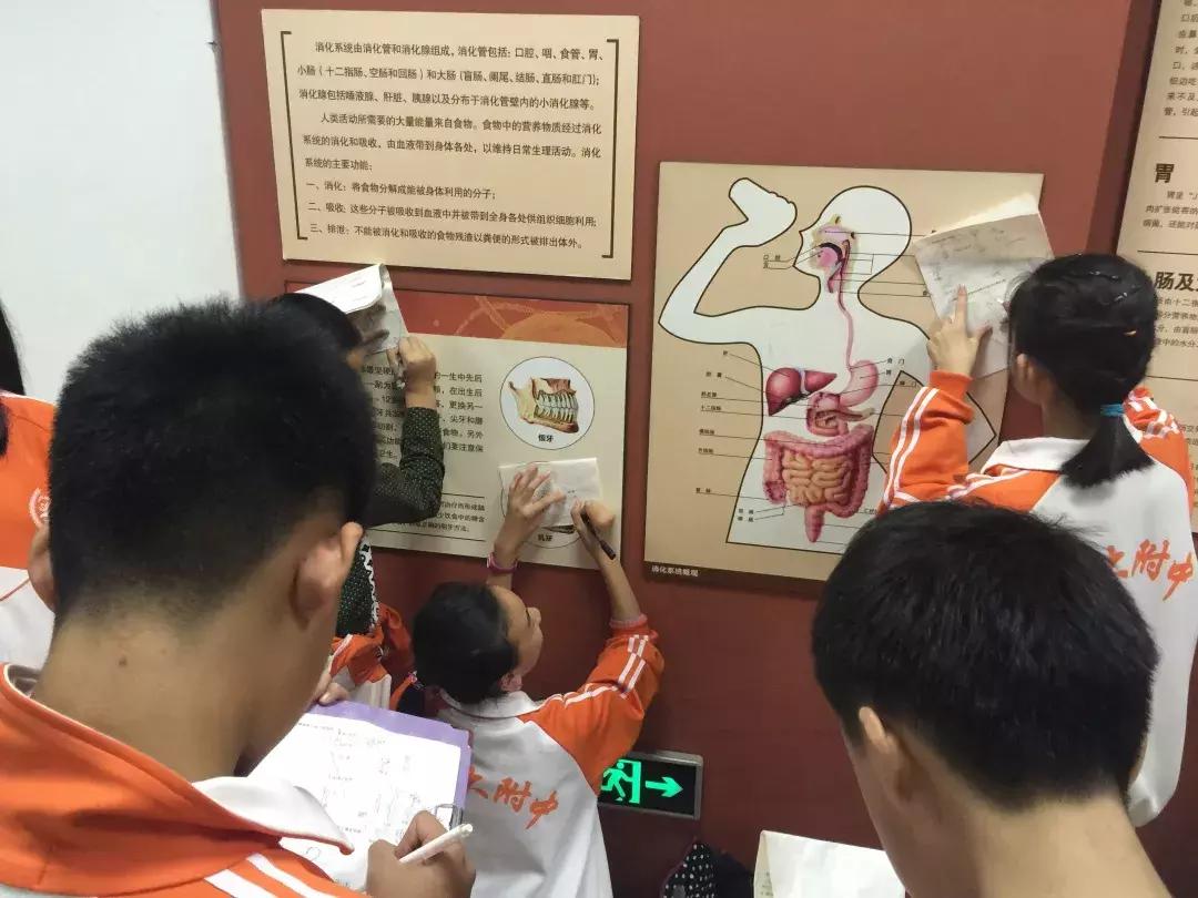 头一届高考便把学生全部送进本科，看首师附如何在通州复制海淀神话！