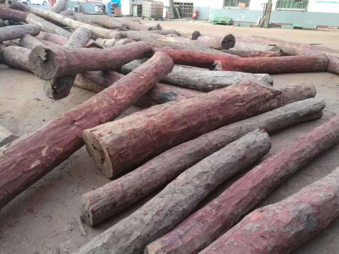 红木血檀最新消息,血檀带出去丢人吗