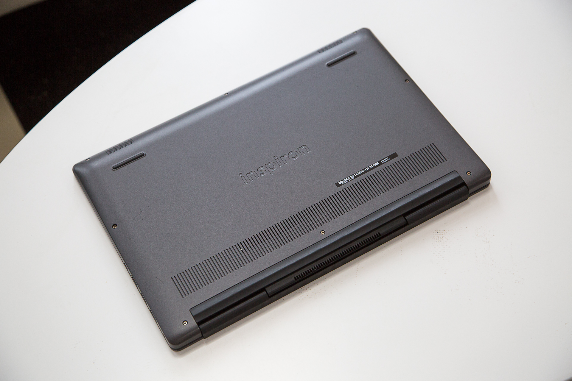 戴尔笔记本灵越700015评测,轻薄本dell灵越续航一般多久