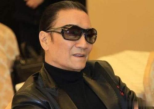 香港第一浪子谢贤婚姻,谢贤娶了最年轻的女人是多少岁