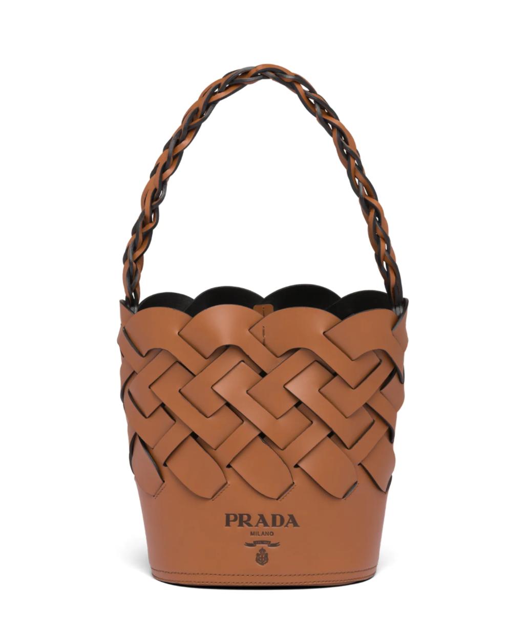 2023全球品牌价值100强榜单发布,prada品牌核心气质与理念