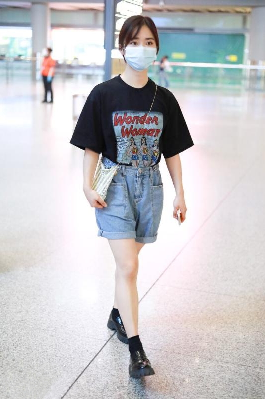 夏天短裤穿得好腿长时髦没烦恼,时尚靓丽大方的短裤夏季必备