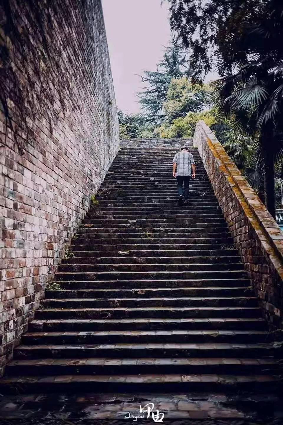 南京天空之镜高清图,中国五大惊艳世界的城市