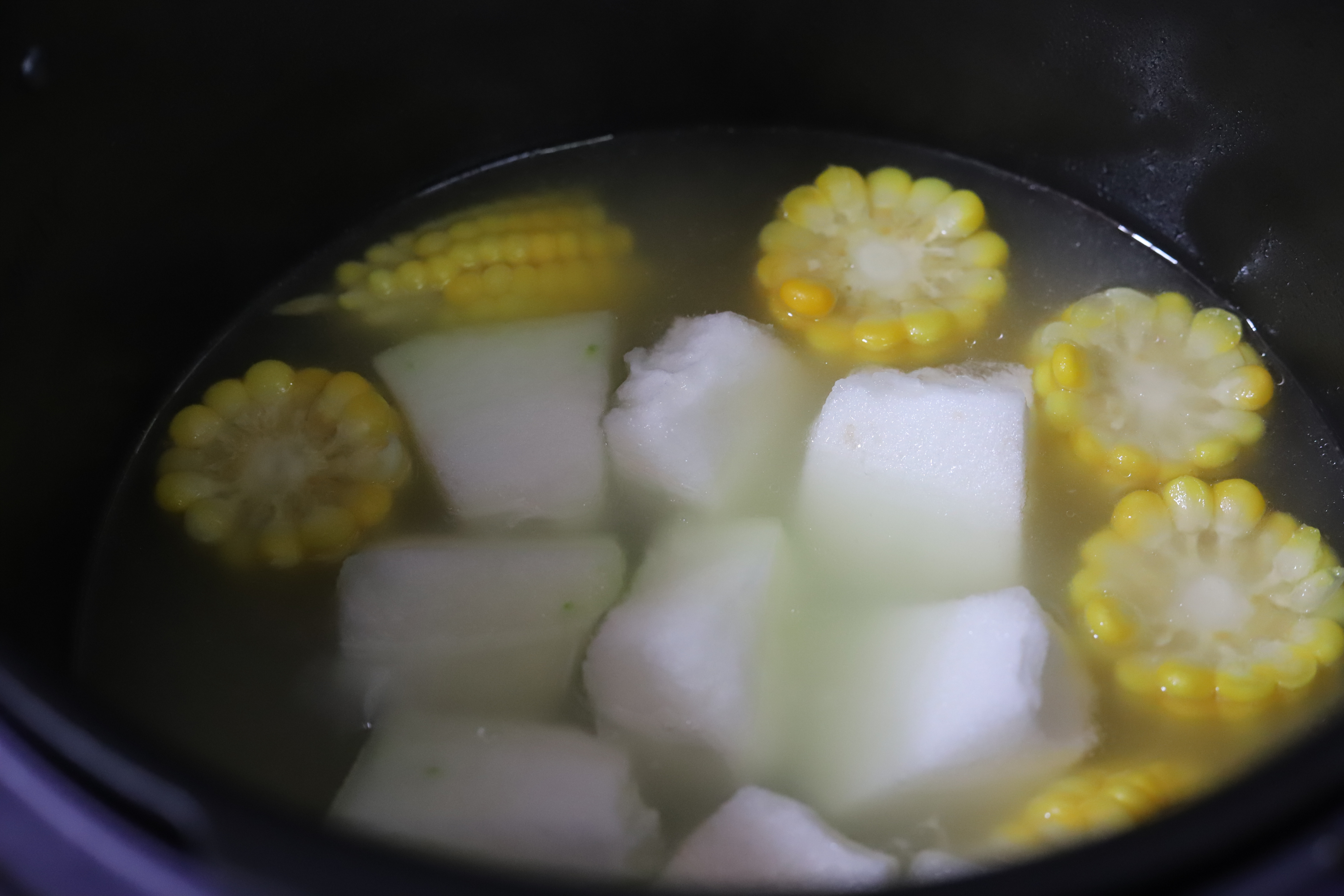 冬瓜排骨汤感觉好油腻,冬瓜排骨汤怎么炖最好喝