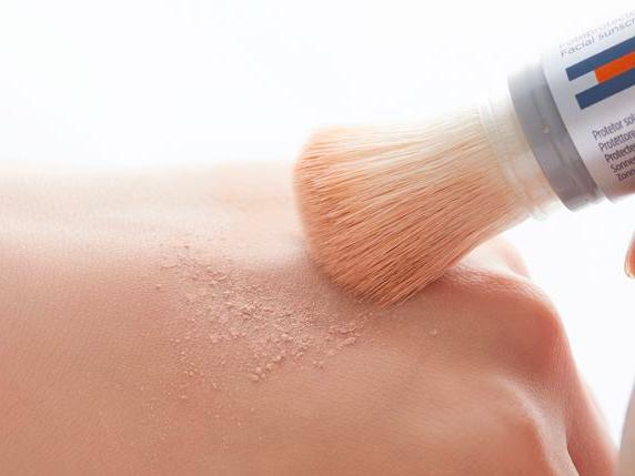 isdin怡思丁和碧柔防晒,真的没有平价好用的防晒吗