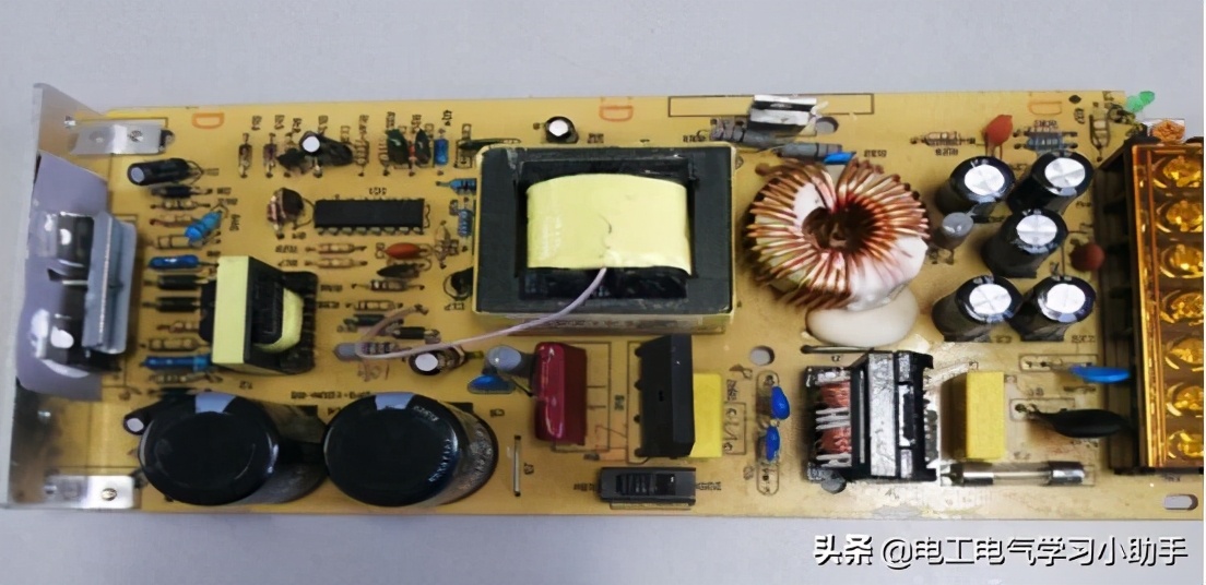 电路里零线和地线的区别,设备地线与电气地线的区别