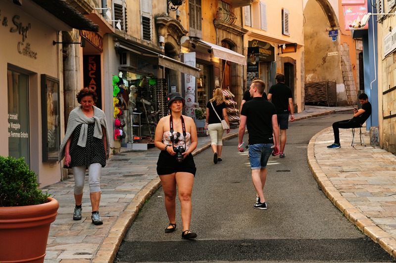 感受法国浪漫的东方韵小镇,邂逅法国最美小镇