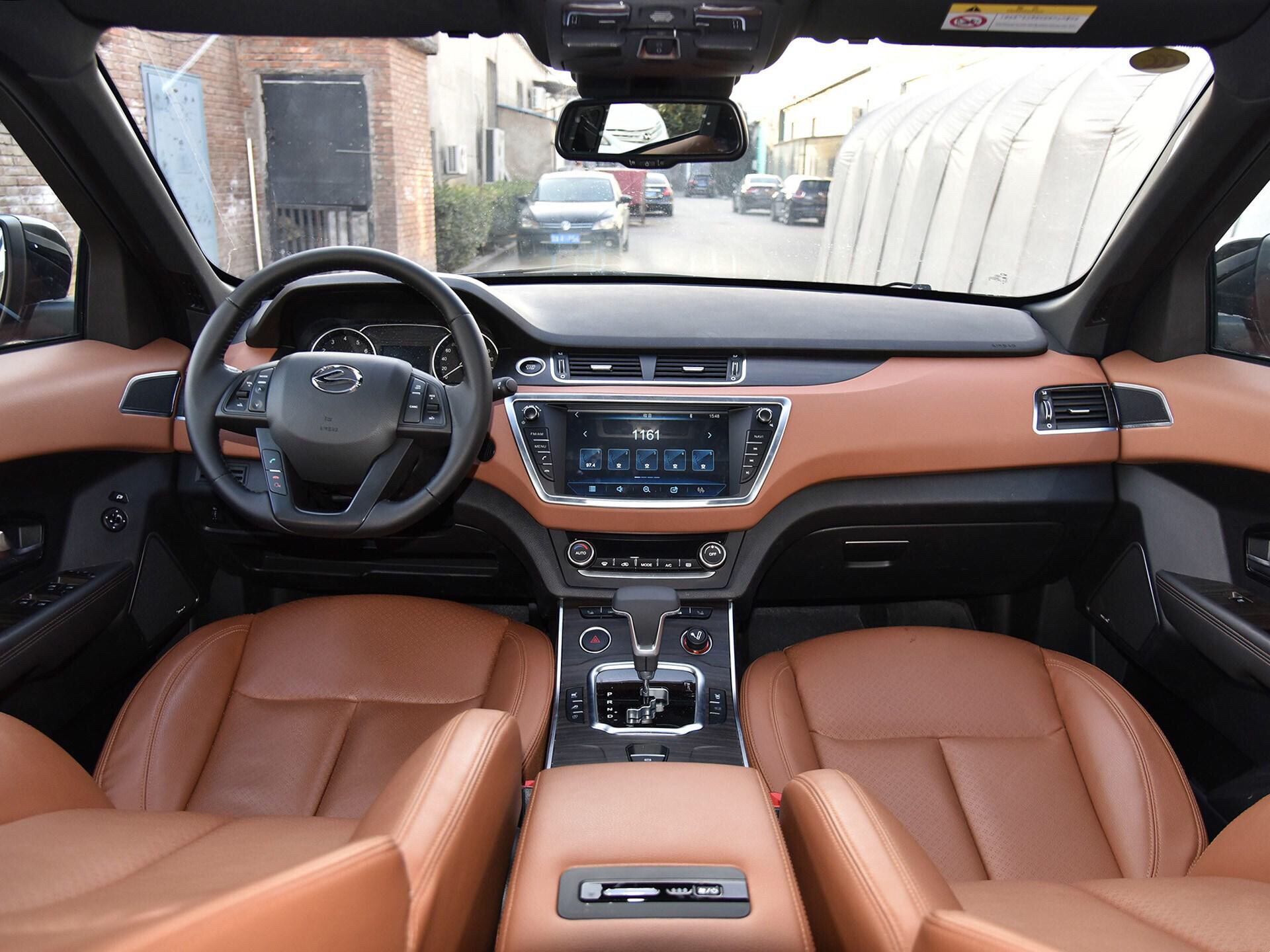 最新款陆风x7多少钱一辆,陆风x7国产小极光价格