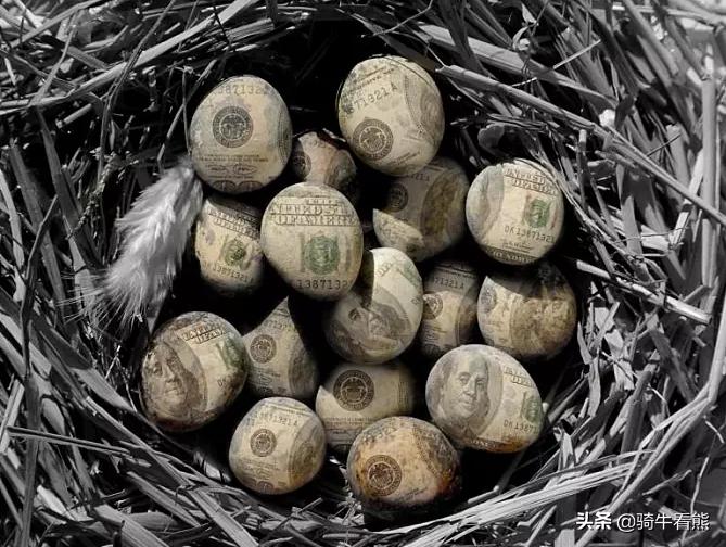 租二手奢侈品,租豪车回家过年是什么样的体验