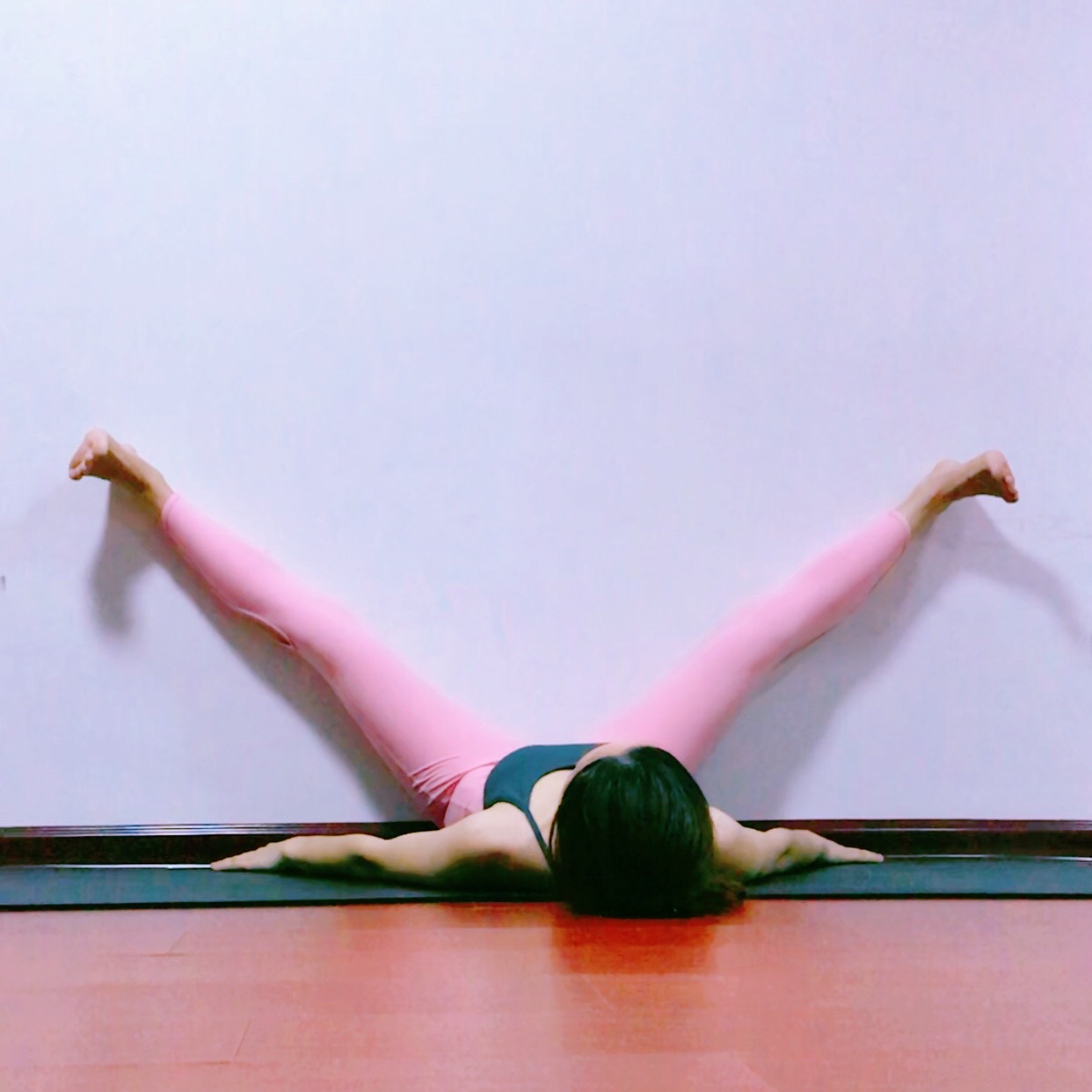 消除腿部浮肿的最快方法,什么睡觉姿势能消腿肿