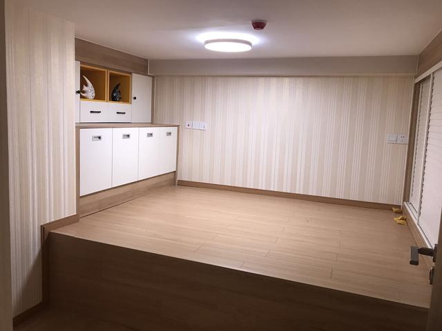 夫妻两个买了小产权房,复式公寓隔成两房的缺点