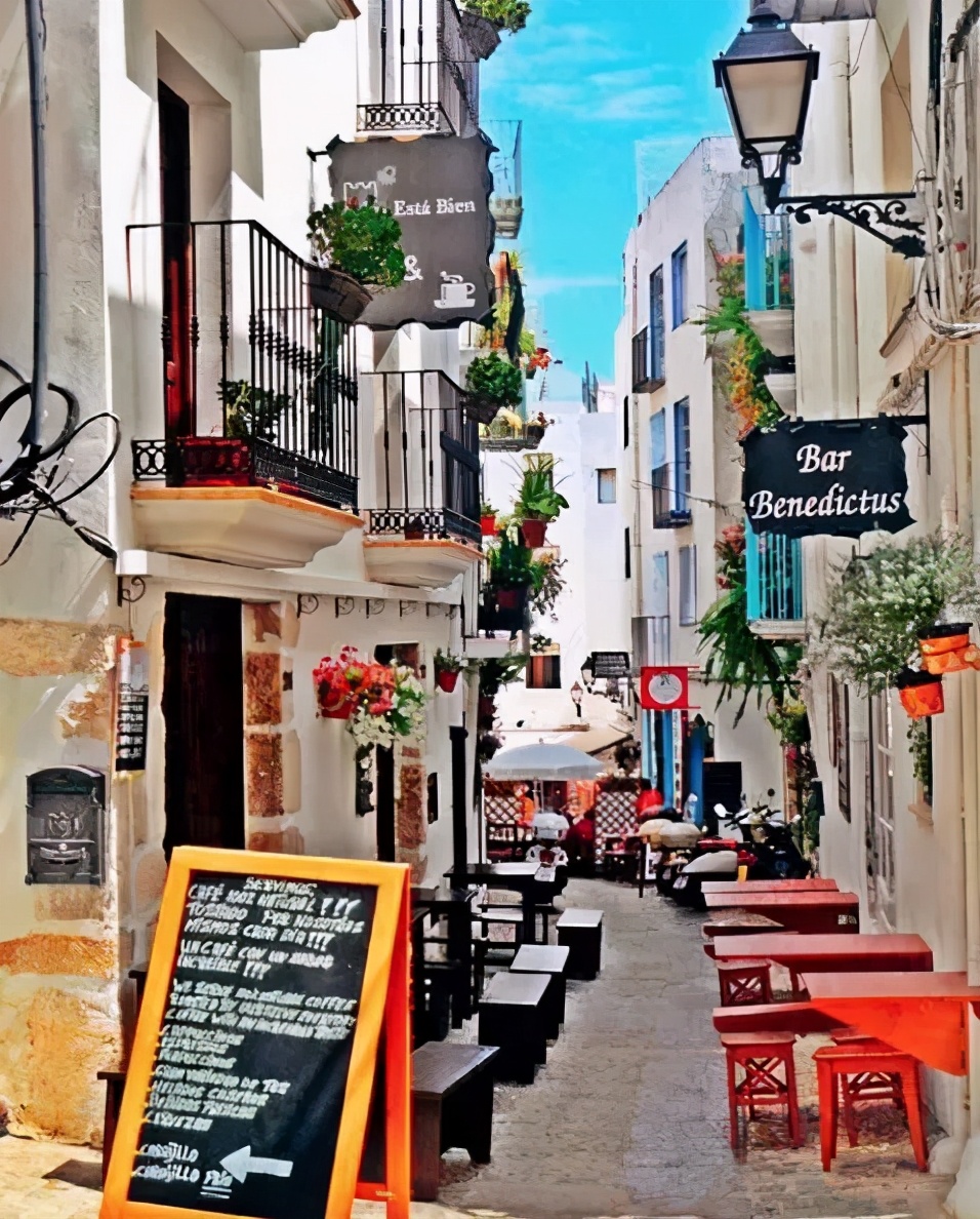 西班牙最美的15座小镇,西班牙最美乡村小镇