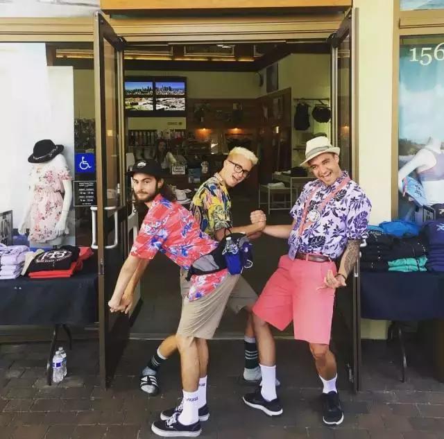 男士时尚腰包最新款,潮流时尚多功能腰包